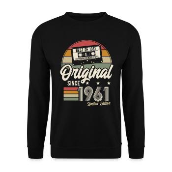 Original seit 1961 Best of '61 Retro Geburtstag - Unisex Pullover - Schwarz - Vorne - Alina (178cm) & Michal (187cm)