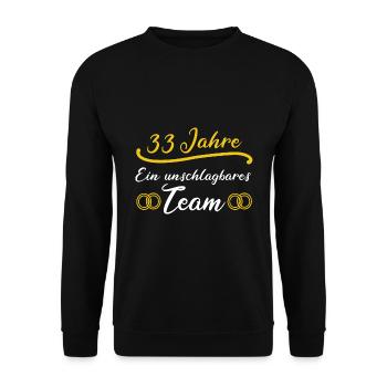 33 Jahre Ein Unschlagbares Team - Unisex Pullover - Schwarz - Vorne - Alina (178cm) & Michal (187cm)