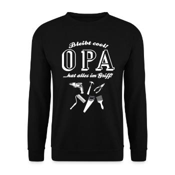 Bleibt Cool! Opa Hat Alles im Griff - Unisex Pullover - Schwarz - Vorne - Alina (178cm) & Michal (187cm)