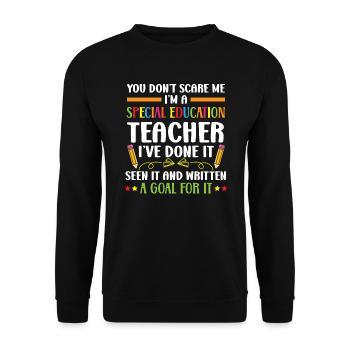 Du erschreckst mich nicht, ich bin ein Sonderschullehrer - Unisex Pullover - Schwarz - Vorne - Alina (178cm) & Michal (187cm)