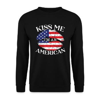 Kiss Me I'm An American USA Constitution Day - Unisex Sweatshirt - black - Front - Alina (178cm) & Michal (187cm)