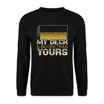 Mein Deck ist größer als dein Kartensammeln - Unisex Pullover - Schwarz - Vorne - Alina (178cm) & Michal (187cm)