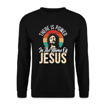 Es gibt Macht im Namen Jesu Christi - Unisex Pullover - Schwarz - Vorne - Alina (178cm) & Michal (187cm)