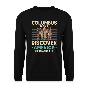 Tag der indigenen Ureinwohner Amerikas - Unisex Pullover - Schwarz - Vorne - Alina (178cm) & Michal (187cm)