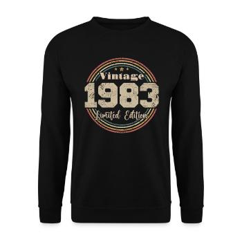 1983 Retro Vintage Geburtstag geboren in - 1983 - Unisex Pullover - Schwarz - Vorne - Alina (178cm) & Michal (187cm)
