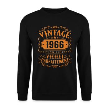 Vintage 1966 Edition Limitée - Sweat-shirt Unisexe - noir - Devant - Alina (178cm) & Michal (187cm)