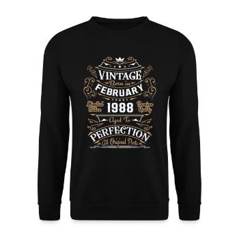 Vintage February 1988, retro birthday gift - Unisex Sweatshirt - black - Front - Alina (178cm) & Michal (187cm)