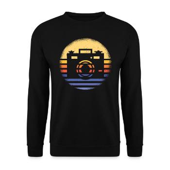 Photographer Retro Sunset Photography - Unisex Sweatshirt - black - Front - Alina (178cm) & Michal (187cm)