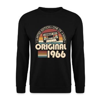 Born in 1966 Vintage Vintage Birthday Retro - Unisex Sweatshirt - black - Front - Alina (178cm) & Michal (187cm)