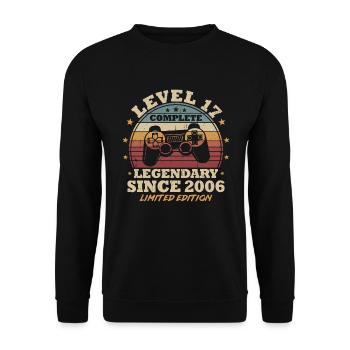 Level 17 Unlocked 17 Years Birthday Gamer - Unisex Sweatshirt - black - Front - Alina (178cm) & Michal (187cm)