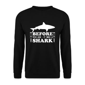Before You Ask It Was A Shark - Knochenbruch - Unisex Pullover - Schwarz - Vorne - Alina (178cm) & Michal (187cm)