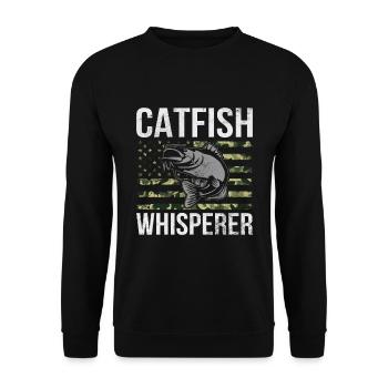 Catfish Whisperer - Wels Catfish Hunter - Unisex Pullover - Schwarz - Vorne - Alina (178cm) & Michal (187cm)