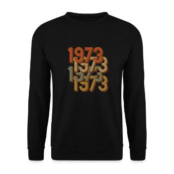 1973 Jahrgang Vintage Retro - Unisex Pullover - Schwarz - Vorne - Alina (178cm) & Michal (187cm)