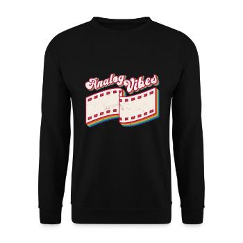 Retro Photographer Vintage Analog Vibes - Unisex Pullover - Schwarz - Vorne - Alina (178cm) & Michal (187cm)