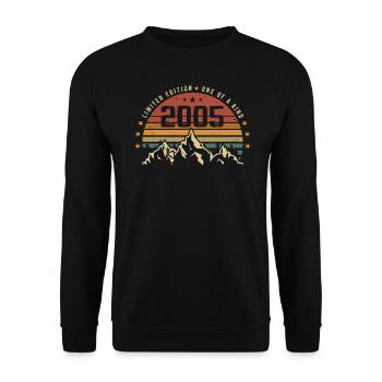 Born in 2005 - Vintage Birthday Gift 2005 - Unisex Sweatshirt - black - Front - Alina (178cm) & Michal (187cm)
