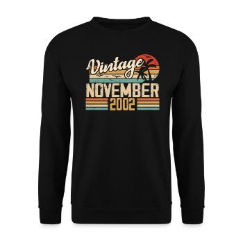 Legendary since November 2002 - Vintage 2002 - Unisex Sweatshirt - black - Front - Alina (178cm) & Michal (187cm)