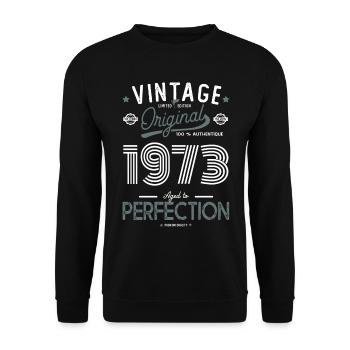 AGE TO PERFECTION 1973 born in 50 years anniversary - Unisex Sweatshirt - black - Front - Alina (178cm) & Michal (187cm)