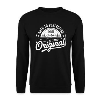 Juni 1968 – Legende der Gipfel und Berge - Unisex Pullover - Schwarz - Vorne - Alina (178cm) & Michal (187cm)