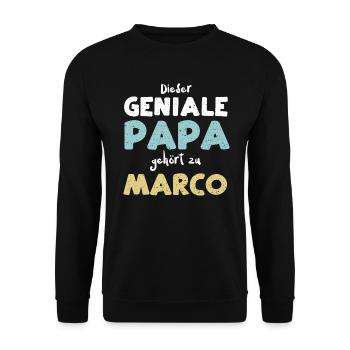 Dieser Geniale Papa Gehört Zu Marco - Unisex Pullover - Schwarz - Vorne - Alina (178cm) & Michal (187cm)