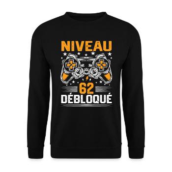 Niveau 62 débloqué / Anniversaire 62 ans gamer - Sweat-shirt Unisexe - noir - Devant - Alina (178cm) & Michal (187cm)