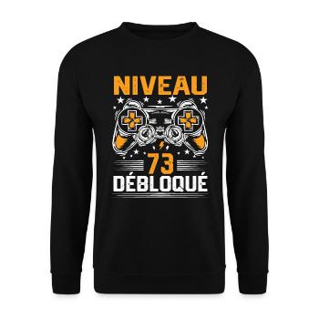 Niveau 73 débloqué / Anniversaire 73 ans gamer - Sweat-shirt Unisexe - noir - Devant - Alina (178cm) & Michal (187cm)