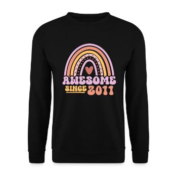Großartig seit 2011 Retro Vintage Geburtstag - Unisex Pullover - Schwarz - Vorne - Alina (178cm) & Michal (187cm)