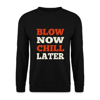 Boxer Quote Kiss My Double Fist Boxing Gloves - Unisex Pullover - Schwarz - Vorne - Alina (178cm) & Michal (187cm)