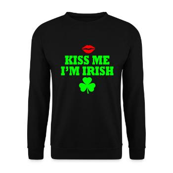 Kiss me im irish - Unisex Sweatshirt - black - Front - Alina (178cm) & Michal (187cm)