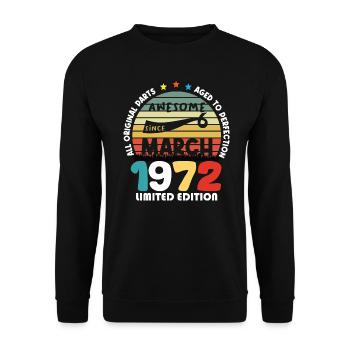 52 Jahre alt Baujahr 1972 Jahrgang März 1972 - Unisex Pullover - Schwarz - Vorne - Alina (178cm) & Michal (187cm)