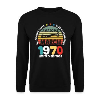 54 Years Old Made In 1970 Vintage March 1970 - Sweat-shirt Unisexe - noir - Devant - Alina (178cm) & Michal (187cm)