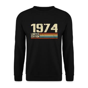 Vintage 1974 Anniversaire Rétro - Né en 1974 - Sweat-shirt Unisexe - noir - Devant - Alina (178cm) & Michal (187cm)