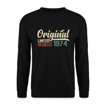 Né en 1974 Vintage Anniversaire Rétro 1974 Cadeau - Sweat-shirt Unisexe - noir - Devant - Alina (178cm) & Michal (187cm)