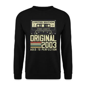 21st Retro Style Anniversary Gift 2003 - Unisex Sweatshirt - black - Front - Alina (178cm) & Michal (187cm)