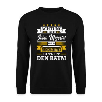 Achtung Seine Majestät Der Binnenschiffer Kapitän - Unisex Pullover - Schwarz - Vorne - Alina (178cm) & Michal (187cm)