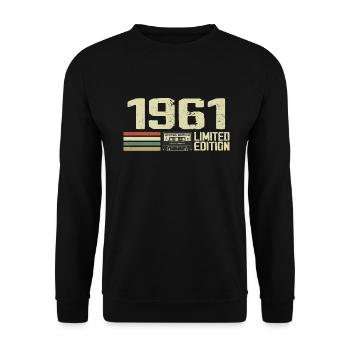 Né en 1961 - Vintage 1961 - 63e Anniversaire Rétro - Sweat-shirt Unisexe - noir - Devant - Alina (178cm) & Michal (187cm)