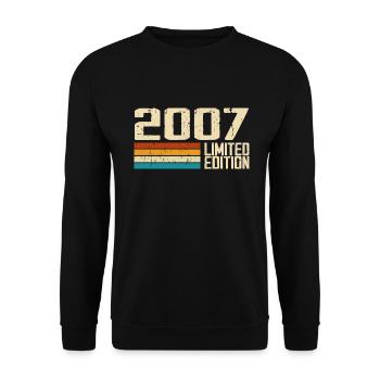 Jahrgang 2007 - Vintage 2007 Retro Anniversary - Unisex Pullover - Schwarz - Vorne - Alina (178cm) & Michal (187cm)