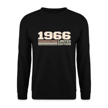 1966 Geburtstagsgeschenk 1966, limitierte Auflage 1966 - Unisex Pullover - Schwarz - Vorne - Alina (178cm) & Michal (187cm)