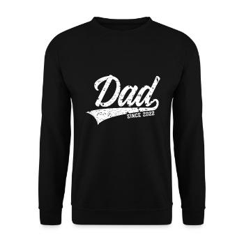 PAPA SEIT 2022 DAD SINCE 2022 - Unisex Pullover - Schwarz - Vorne - Alina (178cm) & Michal (187cm)