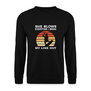 Ich Bringe Meine Leine Raus. Kitesurfen - Unisex Pullover - Schwarz - Vorne - Alina (178cm) & Michal (187cm)
