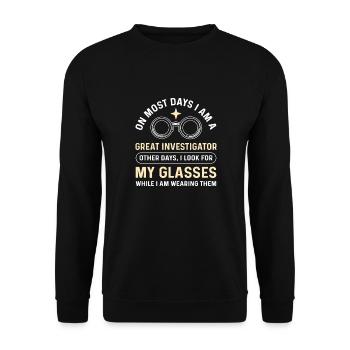 Private detective. secret spy. Private detective - Unisex Sweatshirt - black - Front - Alina (178cm) & Michal (187cm)