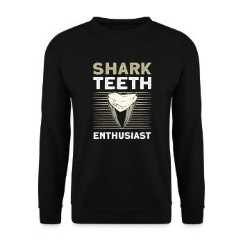 Shark tooth enthusiast. Megalodon fossil tooth - Unisex Sweatshirt - black - Front - Alina (178cm) & Michal (187cm)