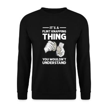 Es Ist Eine Flint-Knapping-Sache, Die Sie Nicht - Unisex Pullover - Schwarz - Vorne - Alina (178cm) & Michal (187cm)