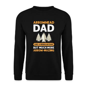 Arrowheads -father. Pfeilspitze Hunter Arrowhead - Unisex Sweatshirt - black - Front - Alina (178cm) & Michal (187cm)