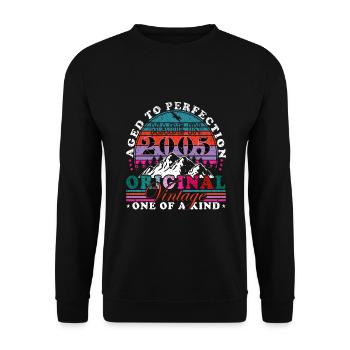 18th Birthday Vintage 2005 Vintage 2005 - Unisex Sweatshirt - black - Front - Alina (178cm) & Michal (187cm)