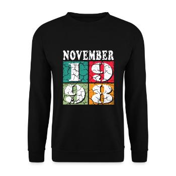 Novembre 1998 Anniversaire Novembre 1998 Novembre - Sweat-shirt Unisexe - noir - Devant - Alina (178cm) & Michal (187cm)