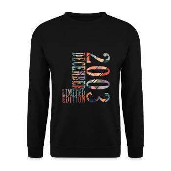 20th Birthday Vintage December 2003 Original 200 - Unisex Sweatshirt - black - Front - Alina (178cm) & Michal (187cm)