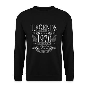 Légende 1970 Anniversaire Année de naissance 1970 Hommes - Sweat-shirt Unisexe - noir - Devant - Alina (178cm) & Michal (187cm)