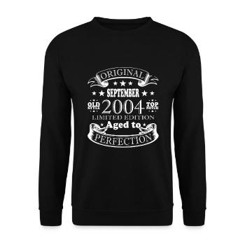 Retro Gift 2004 September Vintage September - Unisex Sweatshirt - black - Front - Alina (178cm) & Michal (187cm)