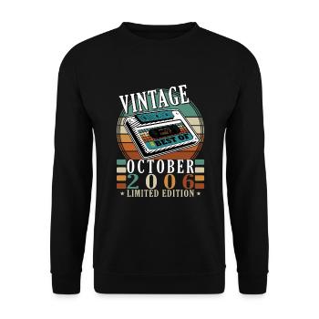 Birthday October 2006 Original | October 2006 - Unisex Sweatshirt - black - Front - Alina (178cm) & Michal (187cm)