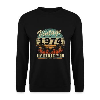 Awesome Since 1974 Birthday 1974 Vintage 1974 - Unisex Sweatshirt - black - Front - Alina (178cm) & Michal (187cm)